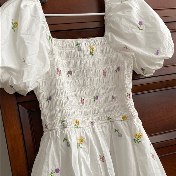 English Factory White Puff Sleeve Dress - Picture 10 of 12